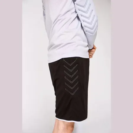 СЦ*Форма футб. врат. KELME 3871007-273-3XL, р.3XL, полиэстер, бело-черный за 3&nbsp;204.50 ₽ купить в Саранске