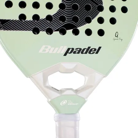 Ракетка для падела BULLPADEL Elite 02 2027, 497248,для профес-в, стекловолокно, карбон, молочн.,черн за 44&nbsp;339.40 ₽ купить в Саранске